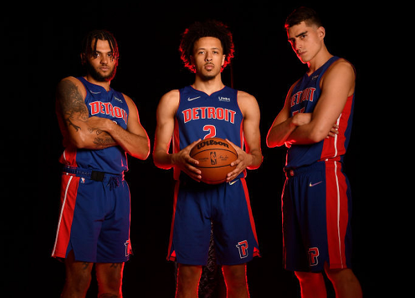 其潜在的反 其潜在的反